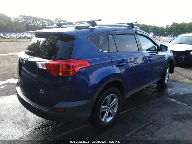 2015 TOYOTA RAV4 XLE VIN: 2T3RFREV6FW383106