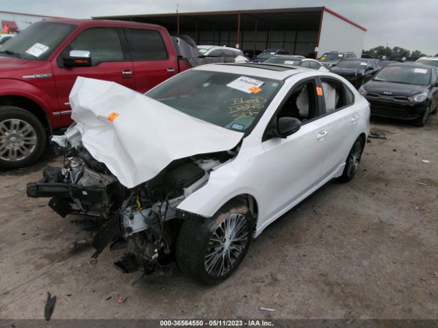 3KPF54AD3NE441432 KIA Forte Gt-line