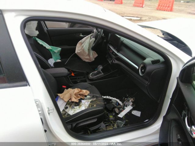 3KPF54AD3NE441432 KIA Forte Gt-line