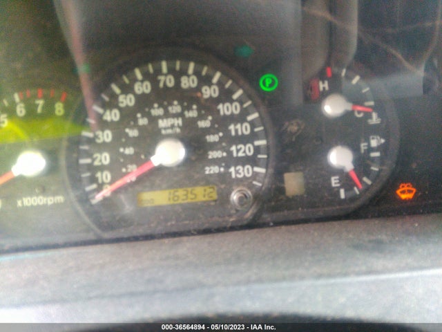 2006 KIA SORENTO LX VIN: KNDJD733865623725
