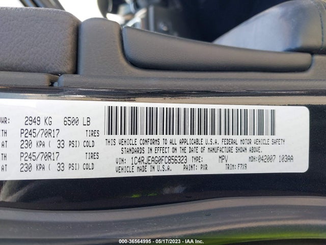 1C4RJEAG0FC856323 Jeep Grand Cherokee Laredo