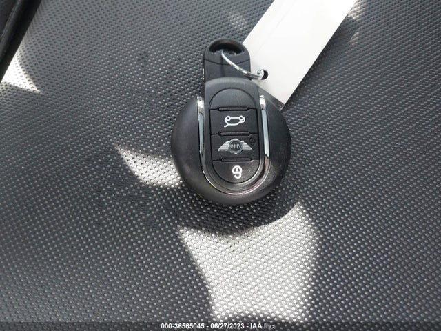 2018 Mini Clubman, VIN: WMWLN5C57J2E34229