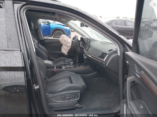 WA1EAAFY0N2026075 Audi Q5 S Line Premium Plus