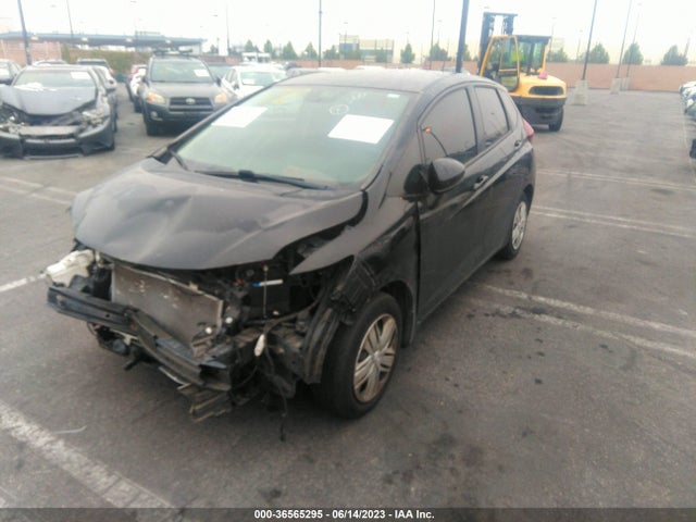 Honda FIT LX 2019 3HGGK5H45KM703513 Image 2