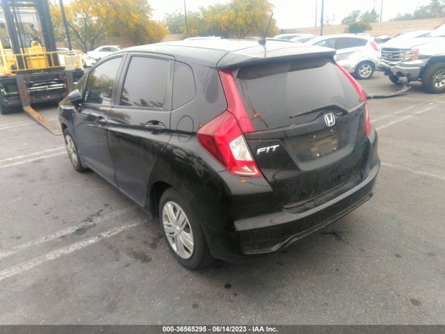 Honda FIT LX 2019 3HGGK5H45KM703513 Image 3