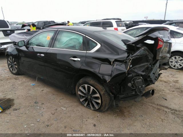 1N4AL3AP5HC143678 Nissan Altima 2.5 Sv