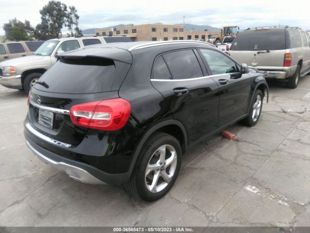 WDCTG4EB3JJ433988 Mercedes-Benz Gla Gla 250
