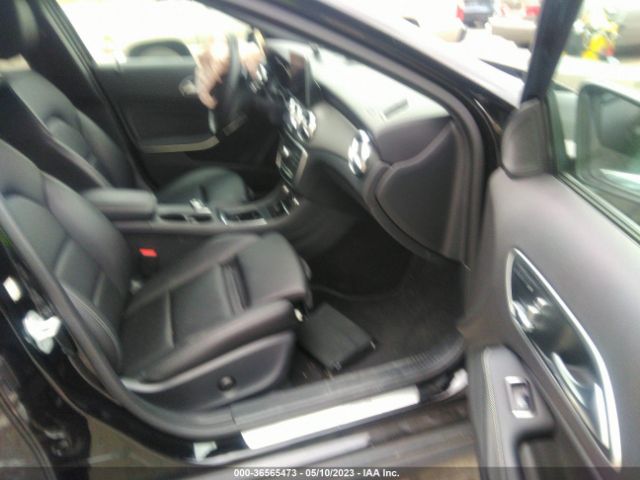 WDCTG4EB3JJ433988 Mercedes-Benz Gla Gla 250