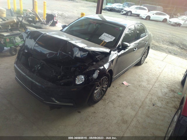 1VWBT7A32HC016077 Volkswagen Passat 1.8t Se