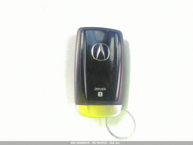 19UDE2F81KA008716 Acura Ilx Pkg