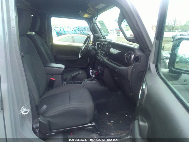 1C4HJXDGXNW102457 Jeep Wrangler Unlimited Sport Altitude