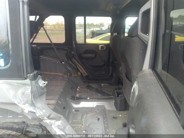 1C4HJXDGXNW102457 Jeep Wrangler Unlimited Sport Altitude