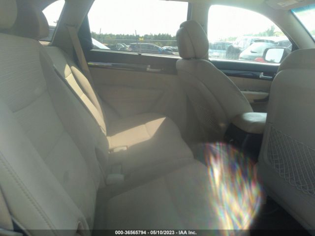 5XYKTCA63FG597295 KIA SORENTO LX
