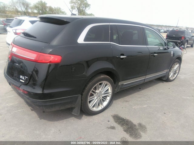 2014 Lincoln MKT, VIN: 2LMHJ5AT4EBL58438