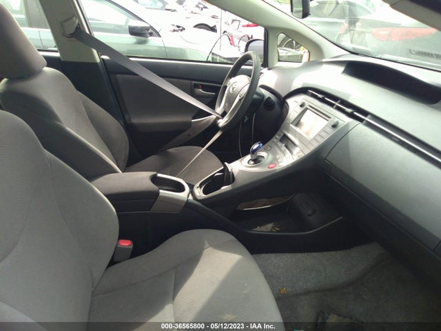 Toyota Prius Four 2015 JTDKN3DUXF0481988 Image 6