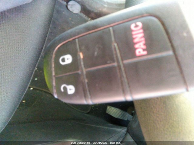 ZACCJABB9JPH23033 Jeep Renegade Latitude