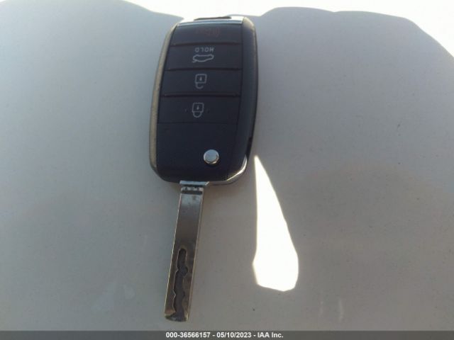 3KPA24AB9JE082244 KIA RIO S