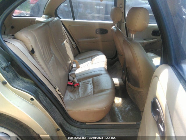 2000 SATURN SW VIN: 1G8ZN8277YZ195601