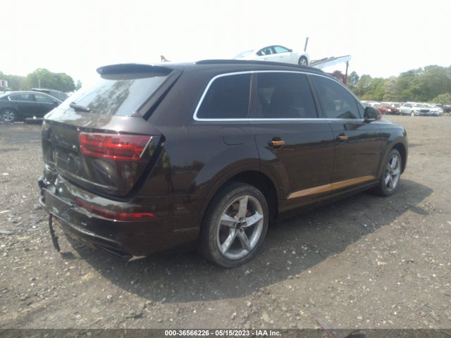 WA1VAAF73HD017225 Audi Q7 Prestige