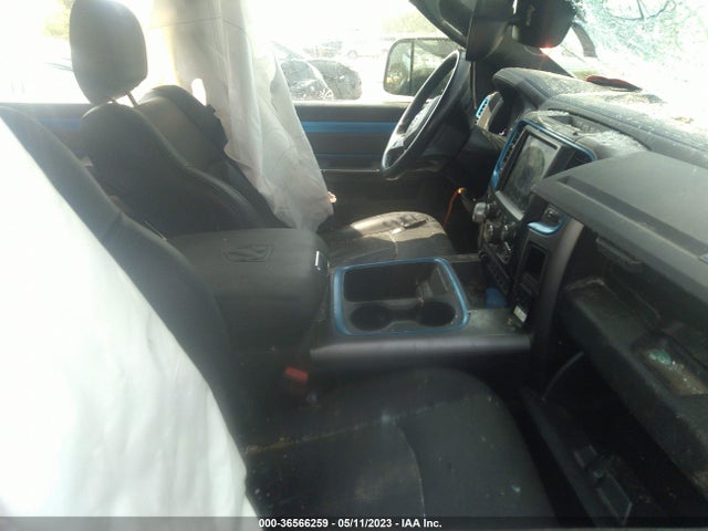 1C6RR7MT1JS201266 RAM 1500 Sport