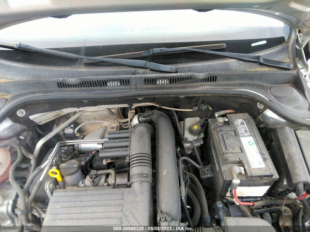 3VWD67AJ0GM305163 Volkswagen Jetta Sedan 1.4t Se