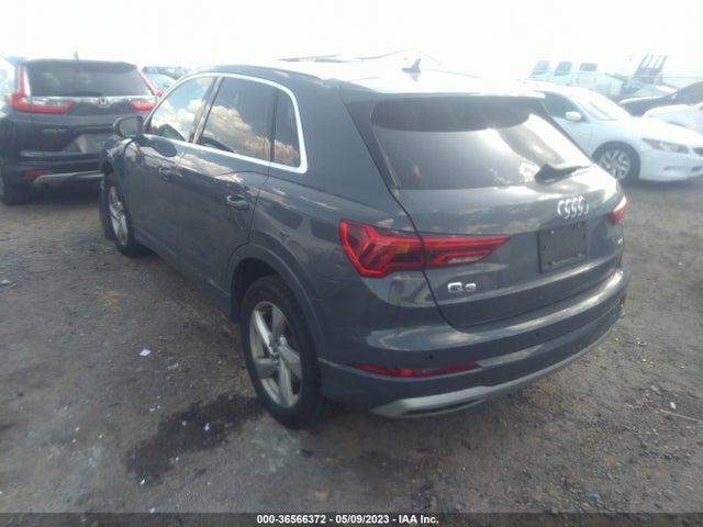WA1BECF38L1104385 Audi Q3 Premium Plus