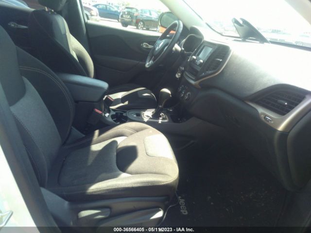 1C4PJMAB3GW375844 Jeep Cherokee Altitude