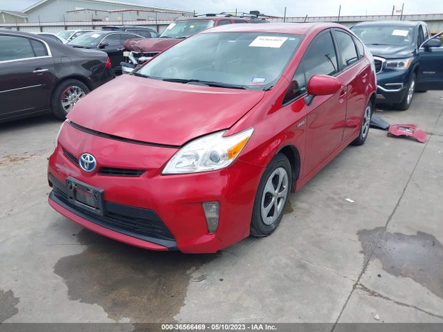 Toyota Prius Four 2015 JTDKN3DU1F1943137 Image 2