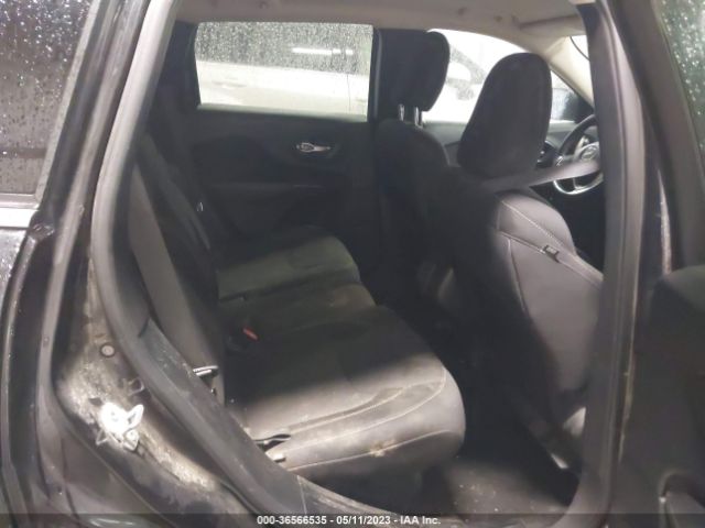 1C4PJMCB7FW726332 Jeep Cherokee Latitude