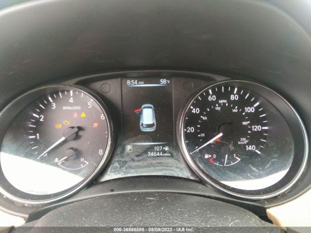 5N1AT2MV9HC748250 Nissan Rogue Sl