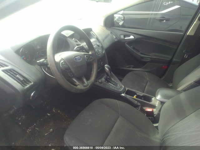 Ford FOCUS SE 2018 1FADP3F22JL212802 Image 5