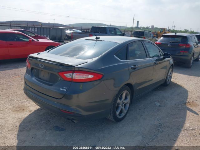 3FA6P0HD5GR119188 Ford FUSION SE