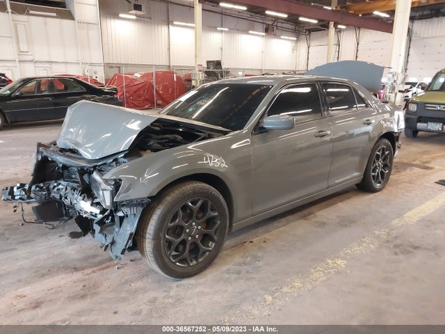 2C3CCAGG8KH542642 Chrysler 300 300s