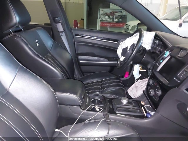 2C3CCAGG8KH542642 Chrysler 300 300s