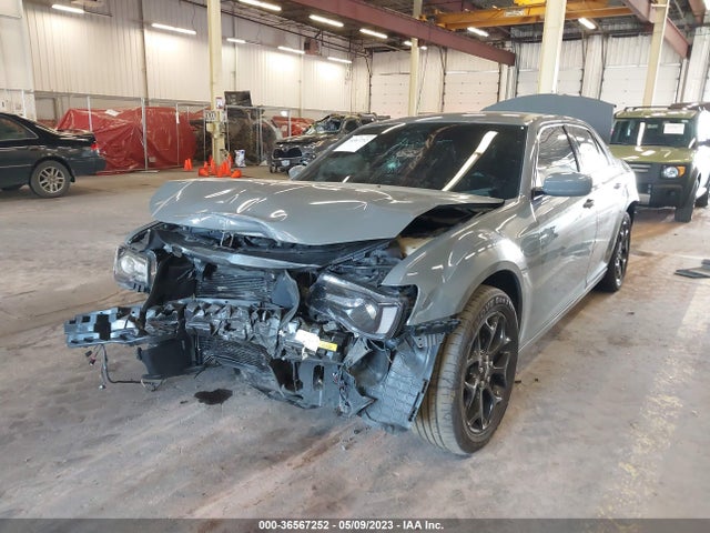 2C3CCAGG8KH542642 Chrysler 300 300s
