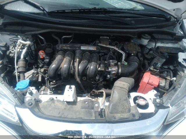 Honda FIT LX 2019 3HGGK5H40KM745376 Image 10
