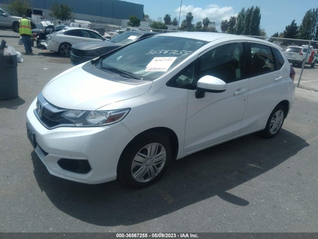 Honda FIT LX 2019 3HGGK5H40KM745376 Image 2