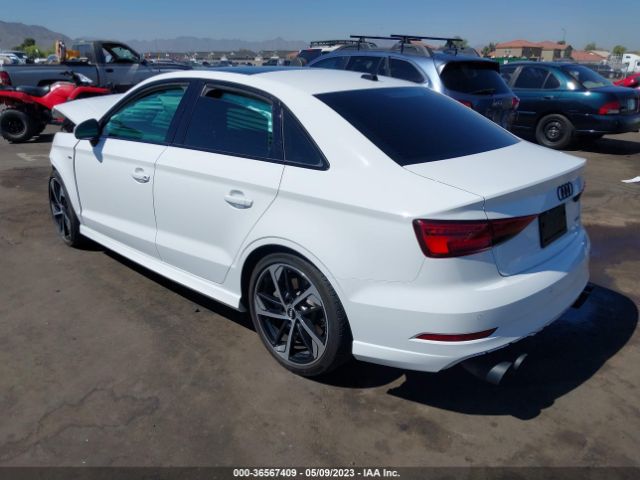 2020 AUDI A3 SEDAN WAUBEGFF6LA101733 Photo 2