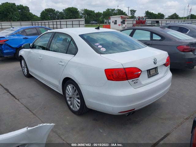 3VWLL7AJ0EM444176 Volkswagen Jetta Sedan Tdi W/premium/nav