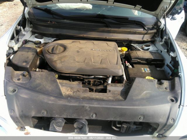 1C4PJMCS8EW175536 Jeep Cherokee Latitude
