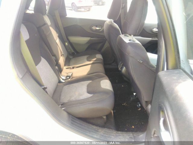 1C4PJMCS8EW175536 Jeep Cherokee Latitude