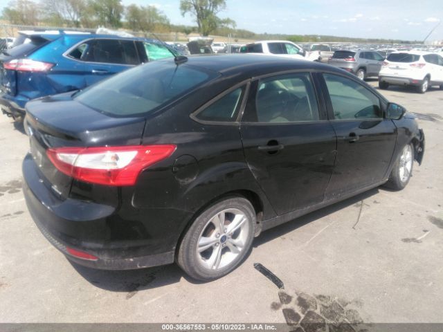 1FADP3F26EL306459 Ford FOCUS SE