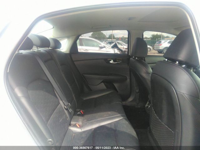 3KPF54AD7ME323026 KIA FORTE EX