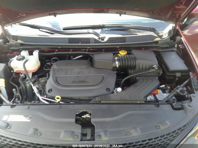2C4RC1CG5NR215562 Chrysler Voyager Lx