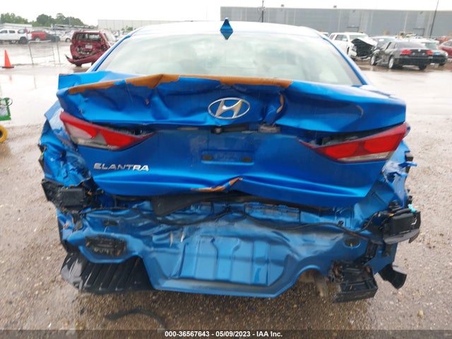 Hyundai ELANTRA SEL 2018 5NPD84LF5JH280245 Image 6
