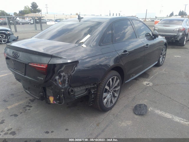 WAUBBAF43NN001895 Audi A4 Sedan Premium Plus