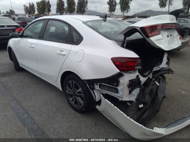 3KPF24AD3PE617942 KIA Forte Lxs
