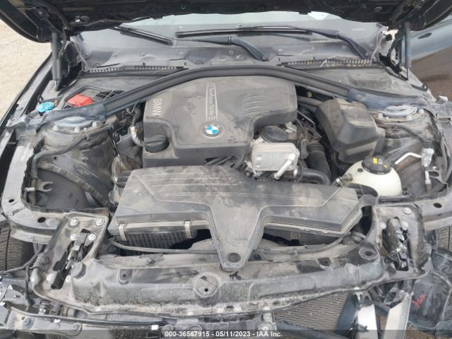 WBA8E1G30HNU17883 BMW 3 Series 320i