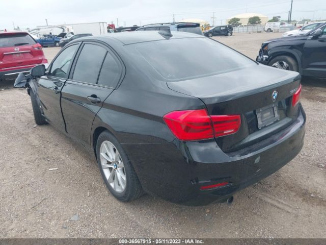 WBA8E1G30HNU17883 BMW 3 Series 320i
