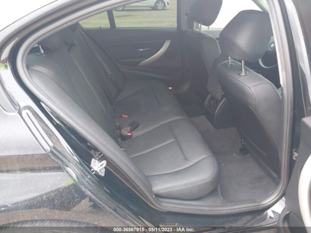 WBA8E1G30HNU17883 BMW 3 Series 320i